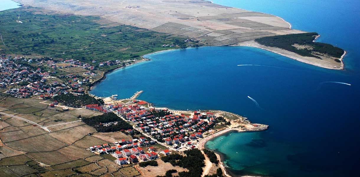 Apartments Mint Povljana - 50M From Sandy Beach 외부 사진
