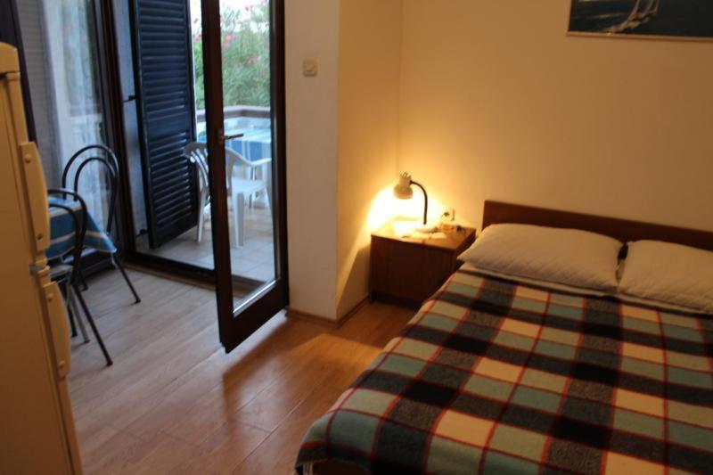 Apartments Mint Povljana - 50M From Sandy Beach 외부 사진